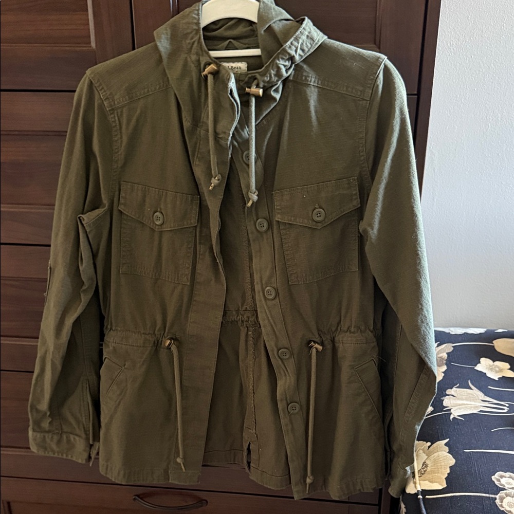 Womens L.L. Bean Olive Green Hooded Jacket